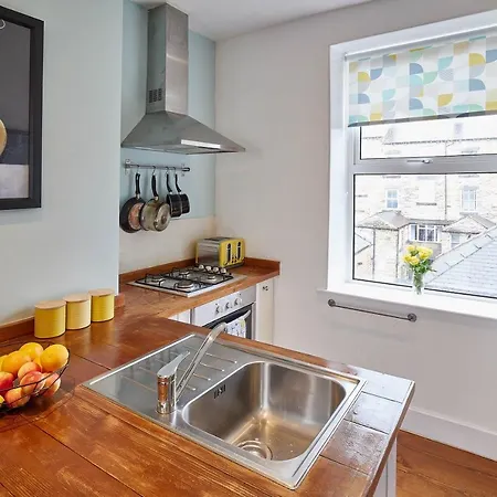 The Granville - Delightful 2-Bed Victorian Apartment Harrogate Exterior foto
